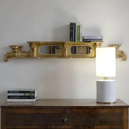 D/t Elegant & Spacious Flat 2' Walk Train Station Florence