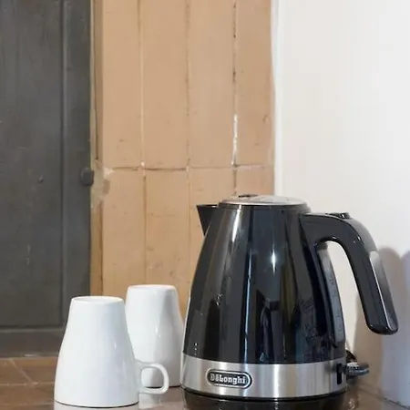 D/t Elegant & Spacious Flat 2' Walk Train Station Florença