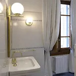 Apartment D/t Elegant & Spacious Flat 2' Walk Train Station *