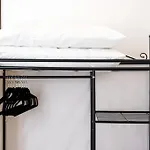 D/t Elegant & Spacious Flat 2' Walk Train Station Florence