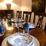 D/t Elegant & Spacious Flat 2' Walk Train Station Apartment Florence